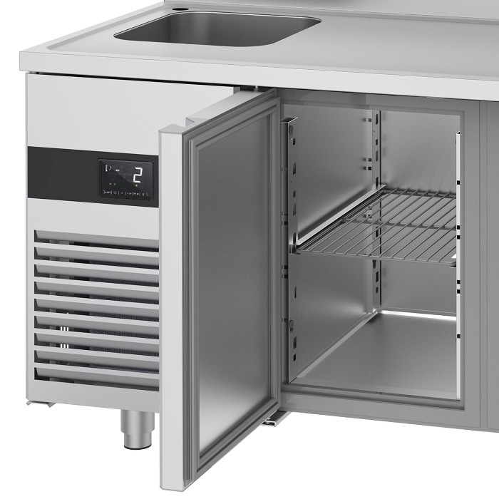 Холодильний стіл GGM Gastro KTF270BAL-EF 3