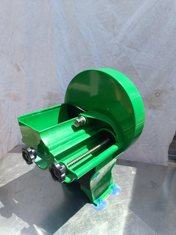 Овочерізка Vektor HR1368 6