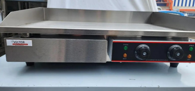 Поверхня для смаження гладка Vektor HEG-820 0