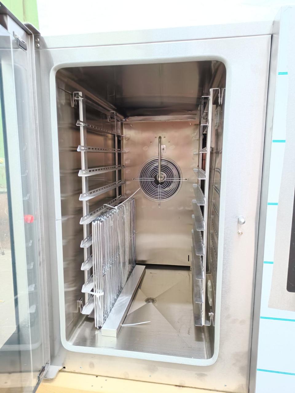 Печь конвекционная газовая с пароувлажнением 10 противней MAKSAN MKF-10G 2