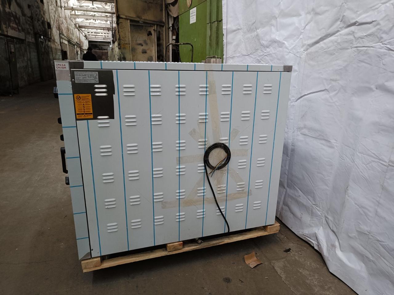 Печь конвекционная газовая с пароувлажнением 10 противней MAKSAN MKF-10G 5
