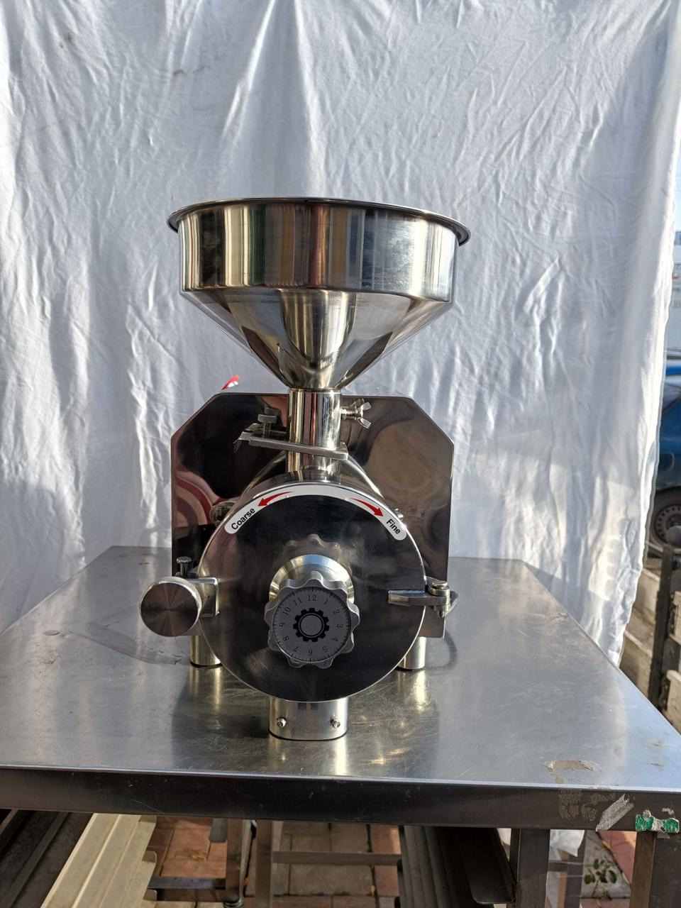 Дробилка мельница для кофе, специй, сахара, мак и др. Vektor HR-2200, 2200W 8