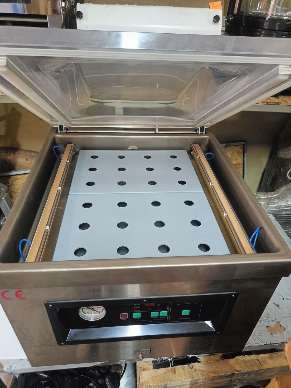 Вакуумний пакувальник Vektor DZ-500 220V з функцією газового наповнення 0