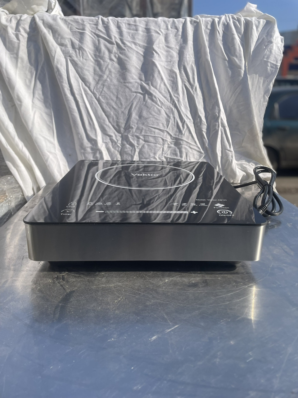 Індукційна плита Vektor LS-A81H 3000W без імпульсного режиму 1