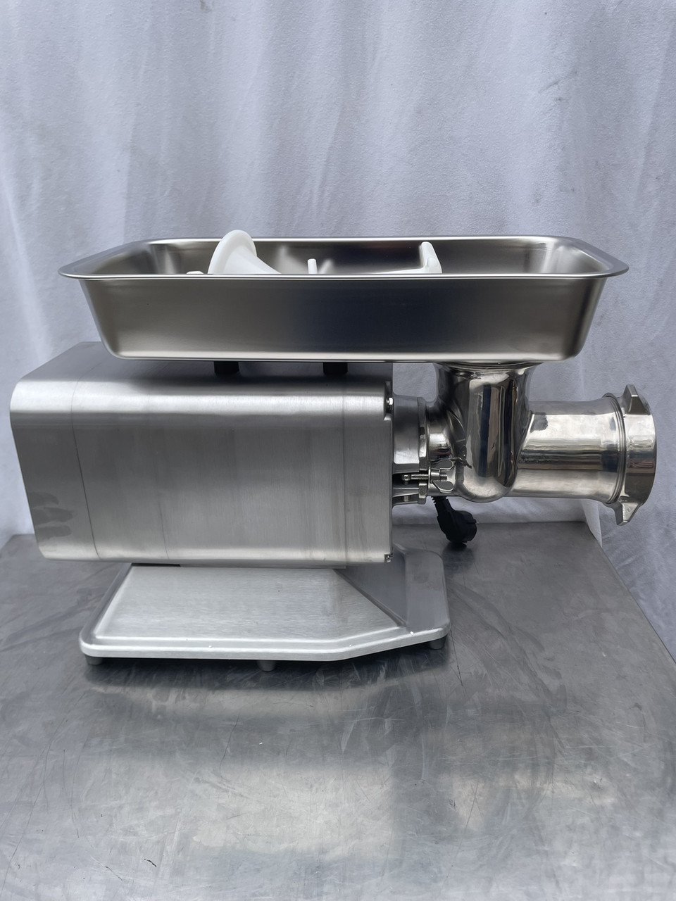 М'ясорубка промислова Vektor BL-3-12Z 1500W 150 кг/год. 0