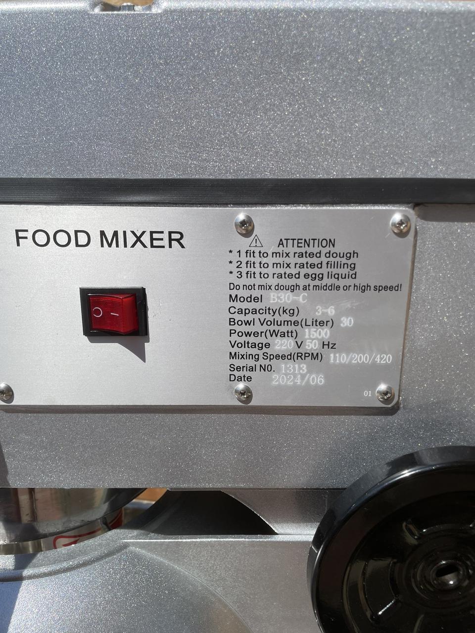 Планетарний міксер Vektor B30C 30л 2
