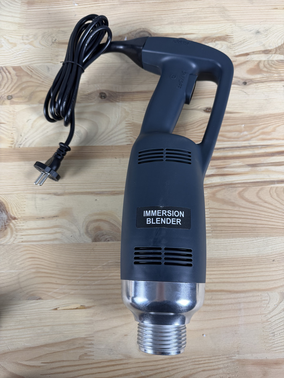Миксер погружной Vektor IB350CV 1