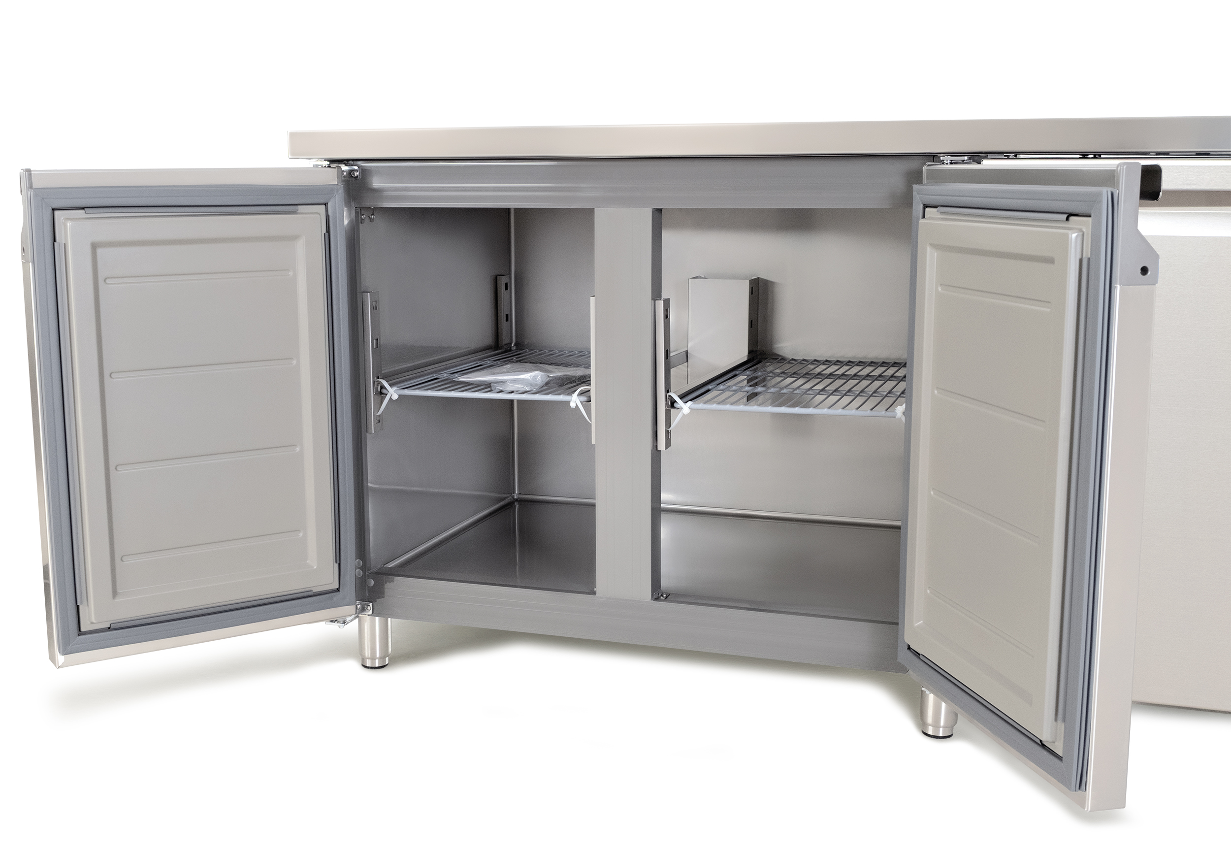 Стіл холодильний чотиридверний GoodFood GF-GN4100TNS-HC 0