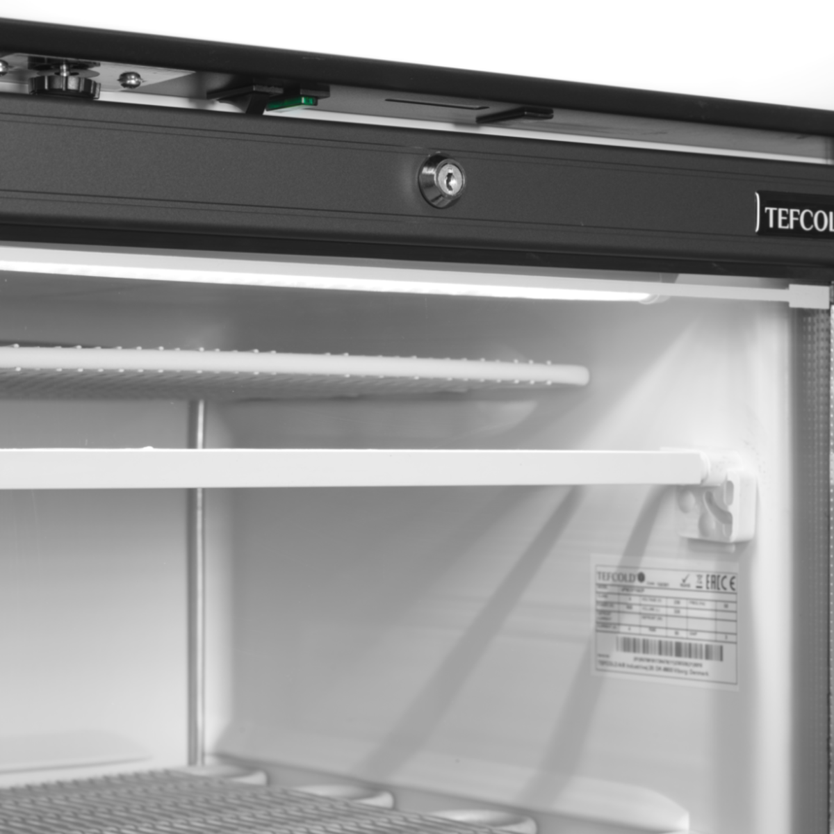Шкаф морозильный UFSC371GCP (Tefcold) 1