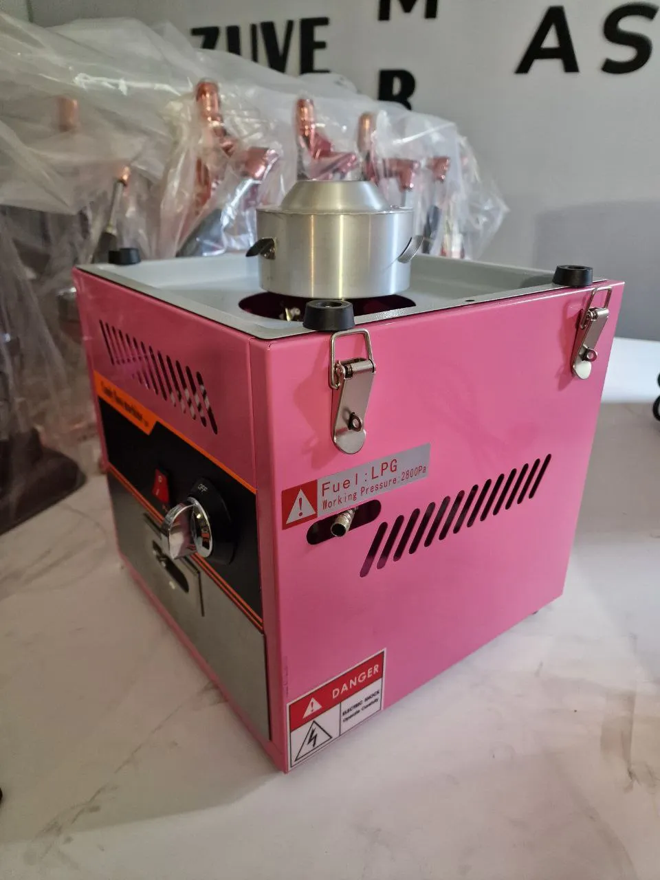 Апарат для цукрової вати газовий ZUVER CandyGas Budget з куполом (Німеччина) оберти ременем 3