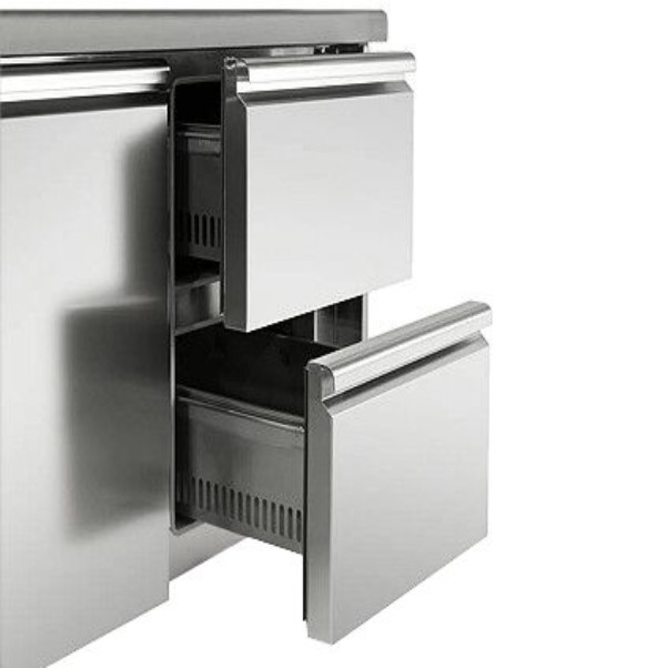 Холодильный стол PREMIUM GGM Gastro SAG147E6ND 1