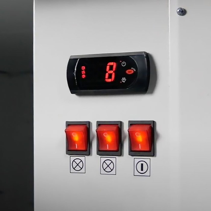 Холодильная витрина (обьем: 570 л) GGM Gastro KRM301N 5