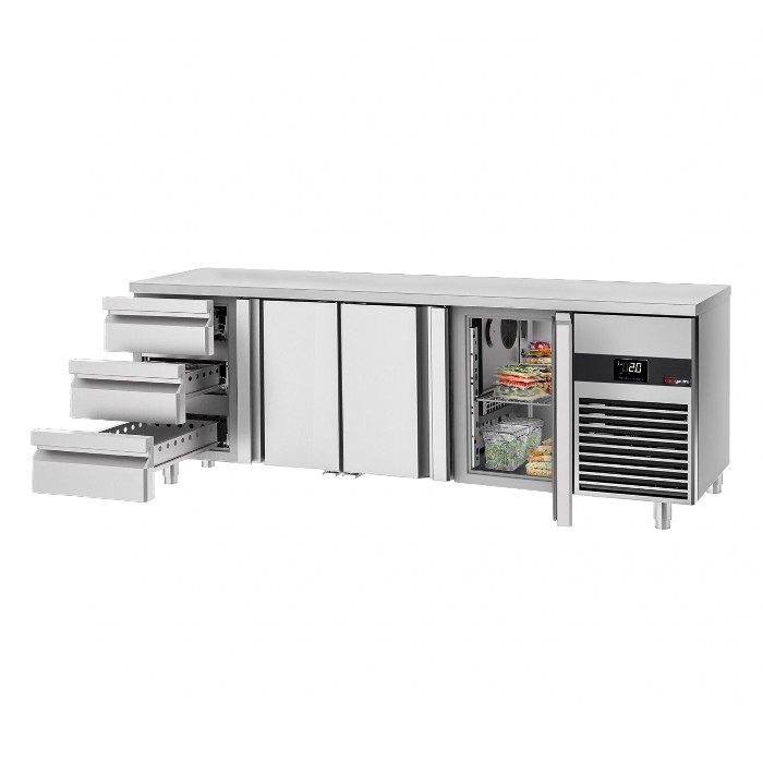 Холодильний стіл GGM Gastro KTF227ND-EF#3T#3S 2