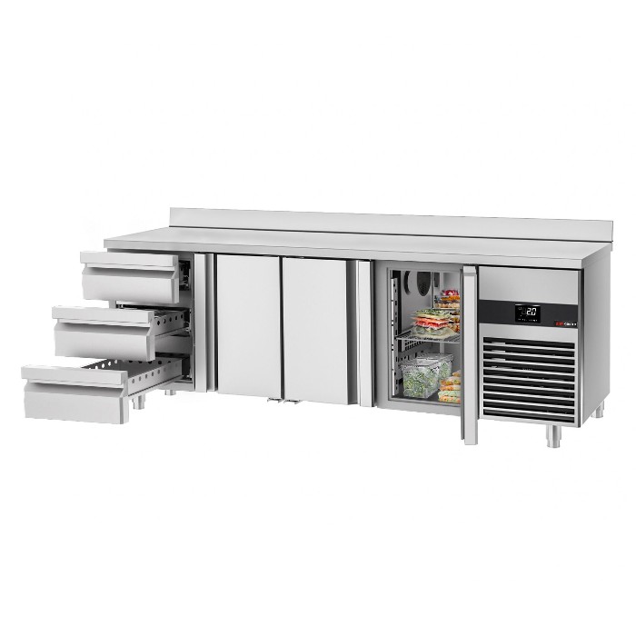 Холодильний стіл GGM Gastro KTF227AND-EF#3T#3S 1