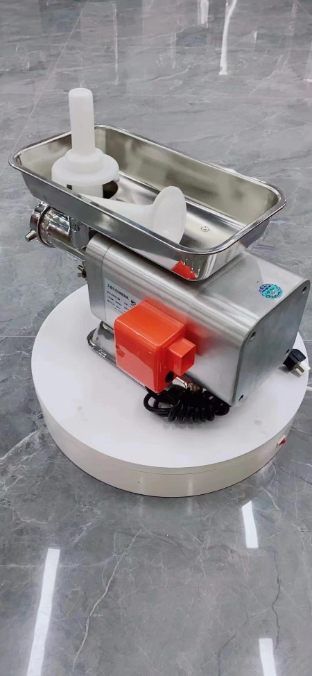 М'ясорубка професійна ZUVER MasterChef 1100W 7