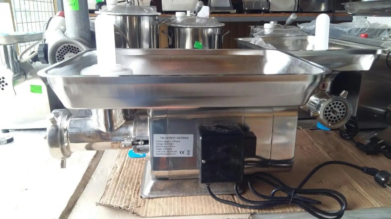 М'ясорубка промислова Vektor ТW-22 3