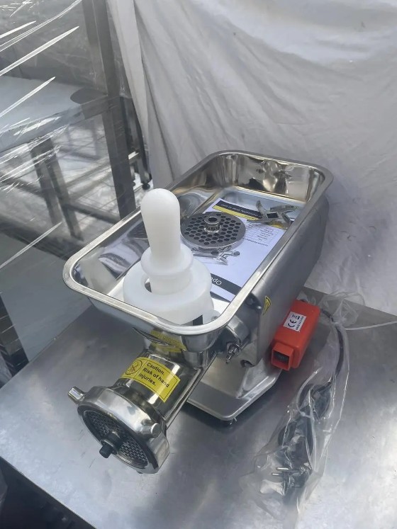 Мясорубка промышленная Vektor RY-32 0