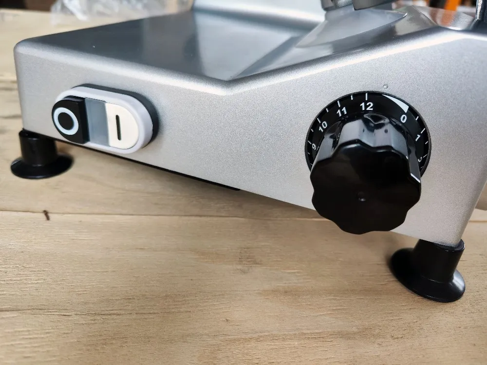 Слайсер BECKERS BKL 220 PRO 2