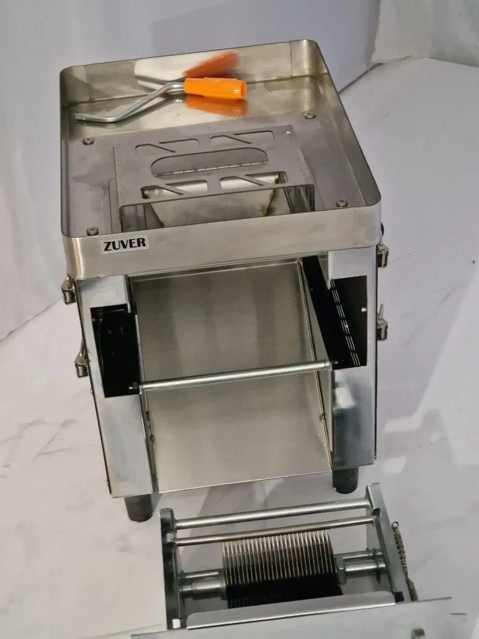 Слайсер - шпигорезка ZUVER LUX 850W 6