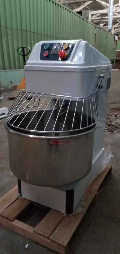 Тестомес спиральный двухскоростной Vektor H40 1