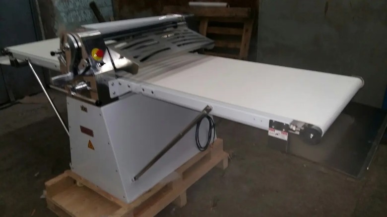 Тестораскаточная машина Vektor BDF-650C 0