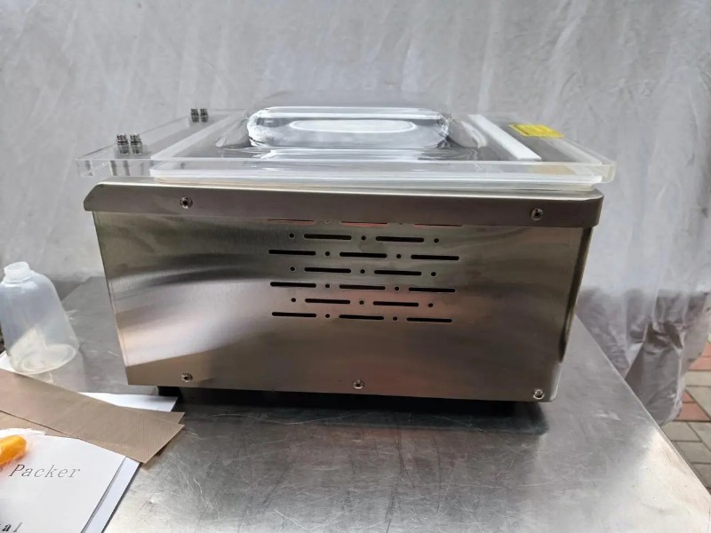 Вакуумний пакувальник Vektor DZ-260D 2