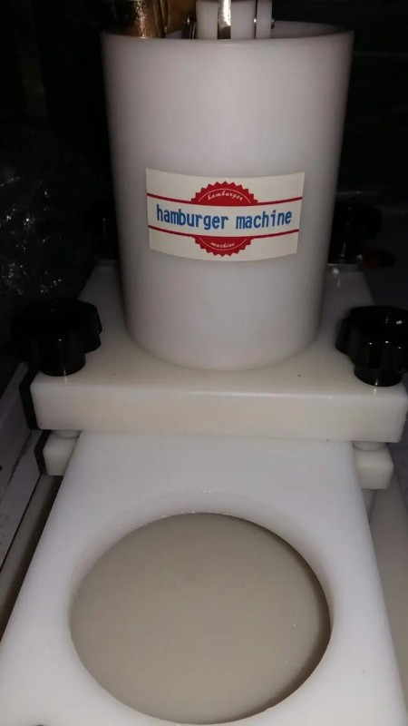 Машина для формовки гамбургеров котлет механическая Vektor-HR130L 4