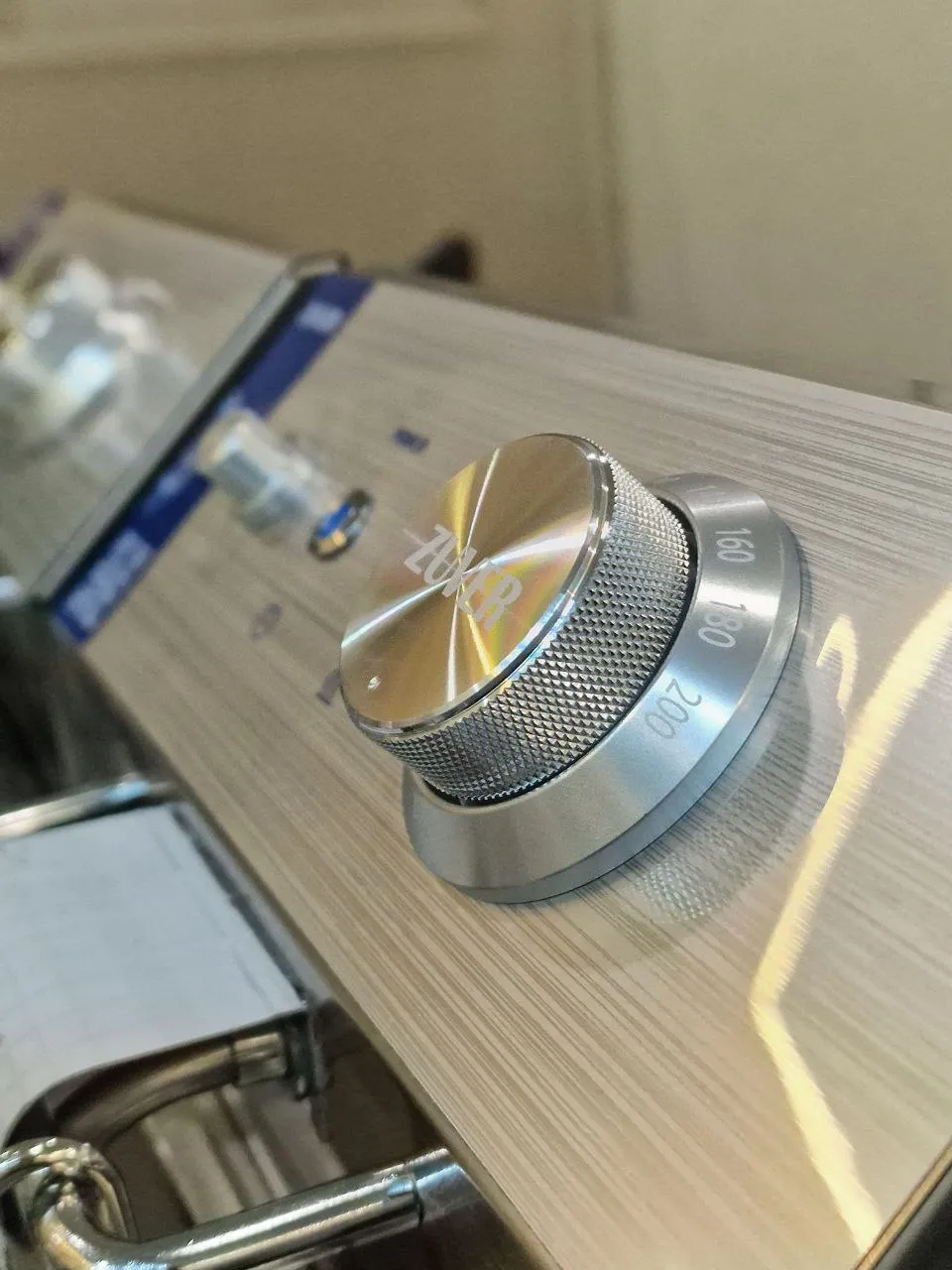 Фритюрница профессиональная двухпостовая ZUVER Bavaria 2X6 Handle с ручками в гастроемкостях и корпусе 5000W с защитой от перегрева 9