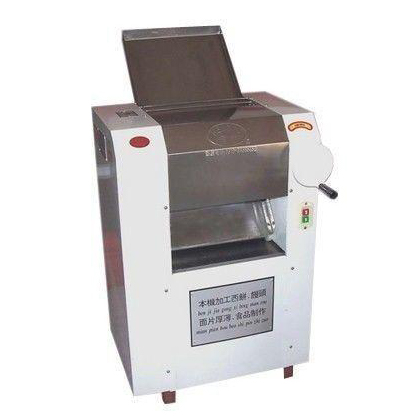 ТІСТОРОЗКАТКА Rauder YM-500