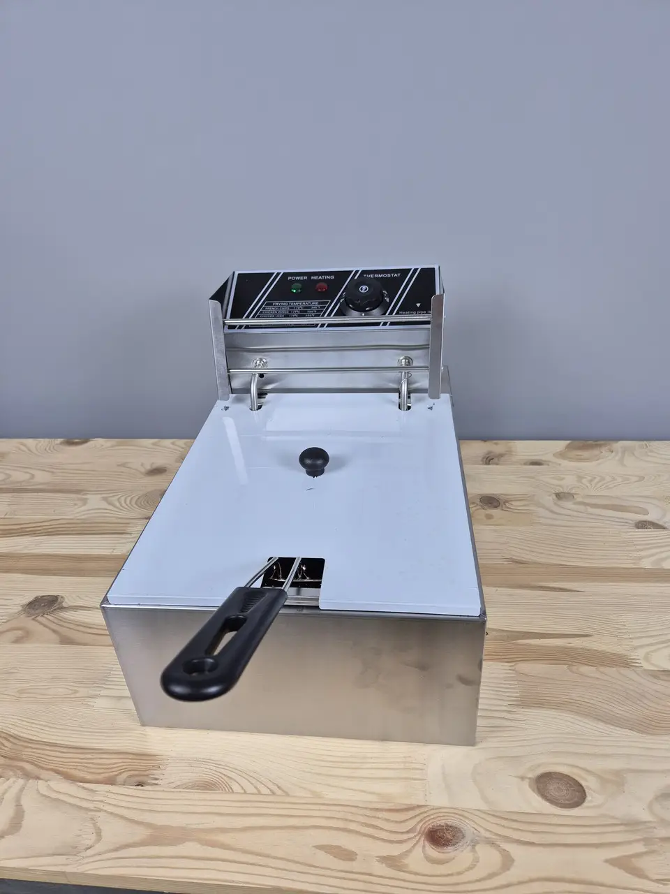 Фритюрница профессиональная Vektor-SZ81 (6л)