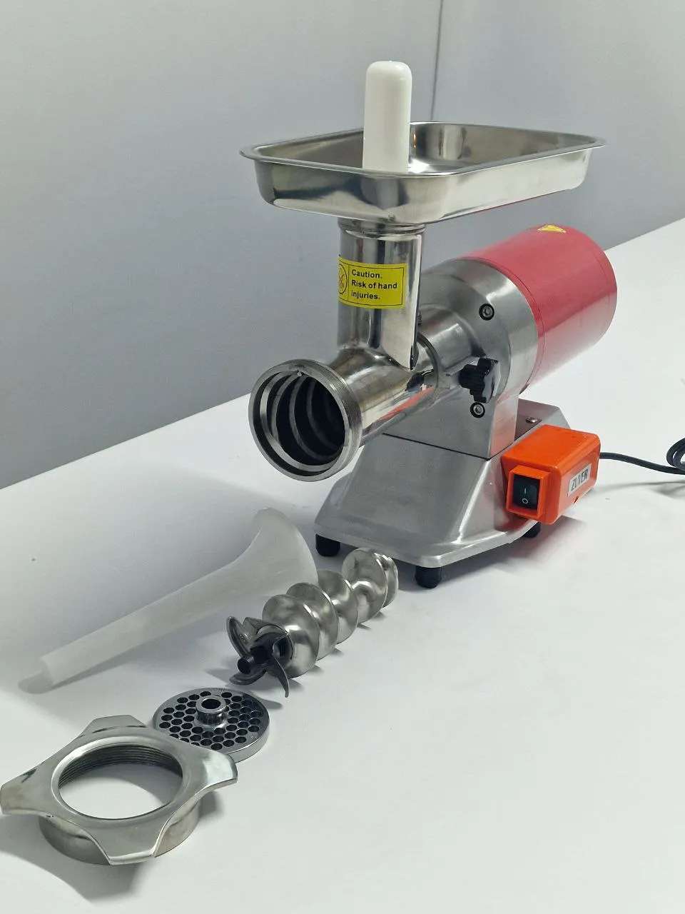 Мясорубка промышленная ZUVER Grinder Profi Budget 22 со съемной головой 