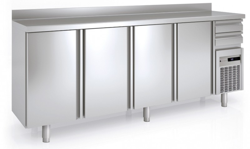 Стол холодильный Coreco FMR200+Drawers